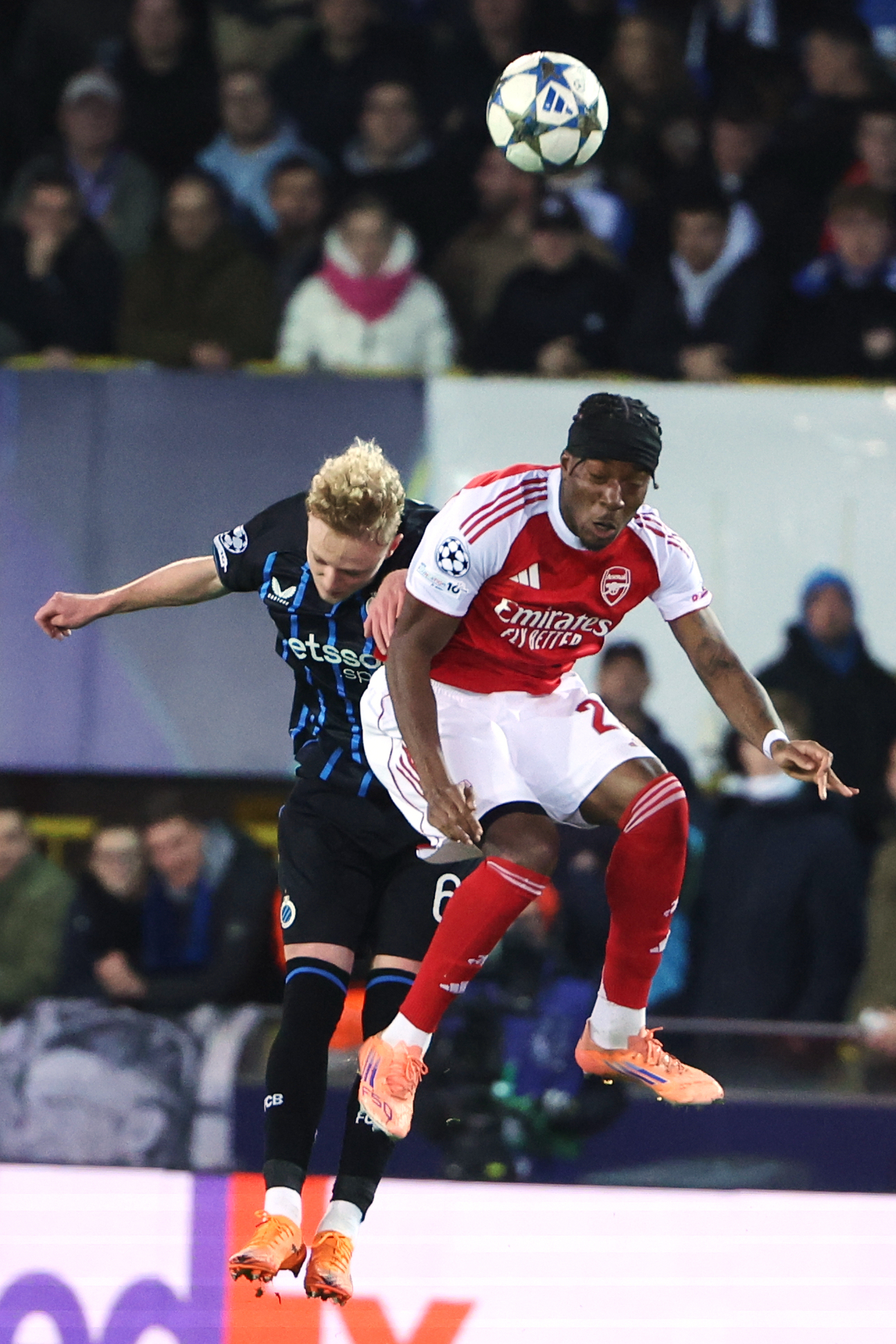 mk体育-包含新疆广汇围绕意甲外线爆发今夜阿森纳篮板制胜，媒体一致点评：Scout在西班牙队比赛中爆冷的词条